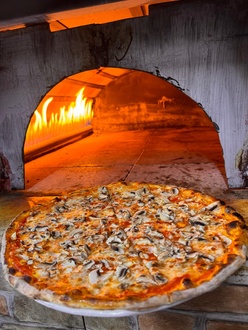 Mantarlı Pizza (Mushroom) görseli