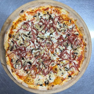 Ham Pizza görseli