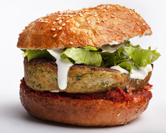 Falafelli Bagel Sandviç görseli