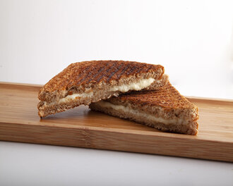 Kaşarlı Tost görseli