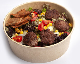 Köfteli Salata görseli