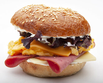 Bol Proteinli Bagel Sandviç görseli
