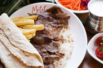 Pilav Üstü Közde Et Döner görseli