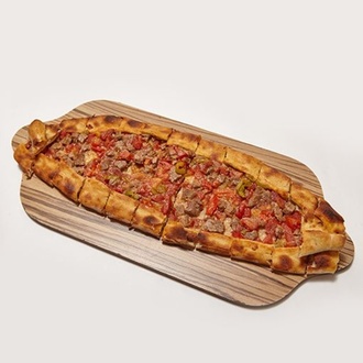 Kuşbaşılı Pide görseli