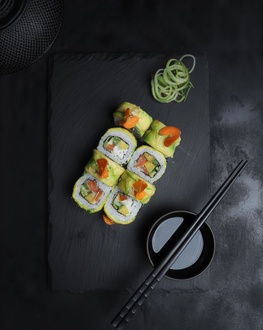 Boston Avokado Roll (8 Pcs.) görseli