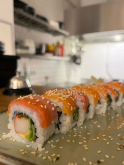Canadian Roll (8 Pcs.) görseli