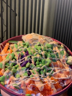 California Poke görseli