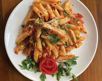 Bbq Soslu Tavuklu Penne görseli