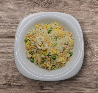 Tavuklu Sebzeli Pilav görseli