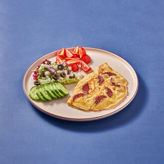 Sucuklu Omlet görseli