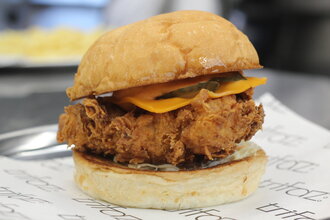 Southern Fried Chicken Burger (Patatessiz) görseli