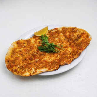 Kaşarlı Lahmacun görseli