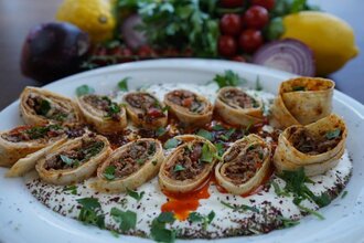 Yoğurtlu Et Tantuni görseli