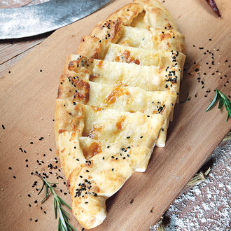 Kaşarlı Pide görseli