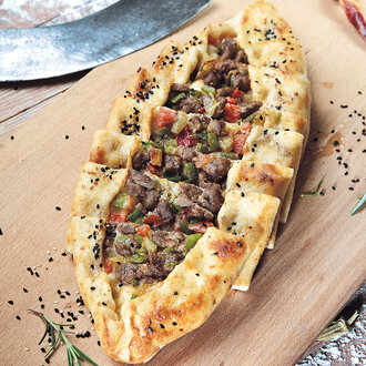 Kavurmalı Pide görseli