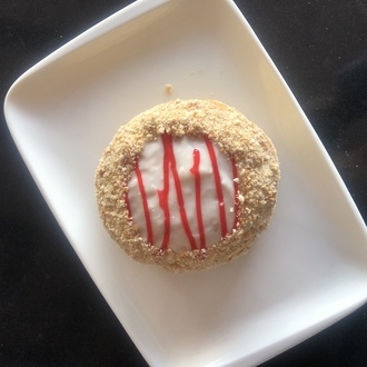 Raspberry Cheescake Berliner görseli