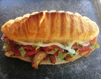 Ekmek Arası Tavuk görseli