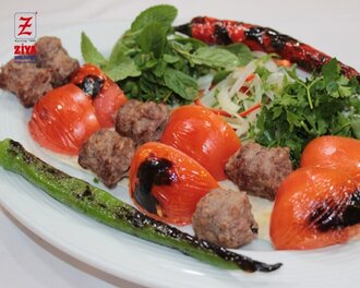 Domatesli Kebap görseli