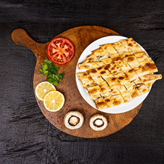 Mantarlı Kaşarlı Pide görseli