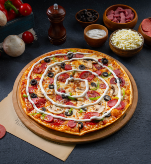 Soslu Pizza (Orta Boy) görseli