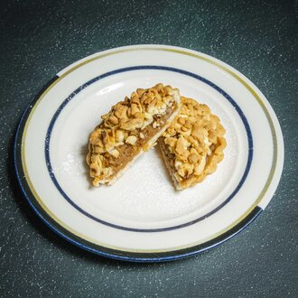 Glutensiz Elmalı Cevizli Tart görseli