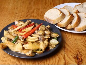 Kremalı Mantarlı Tavuk (300 Gr.) görseli