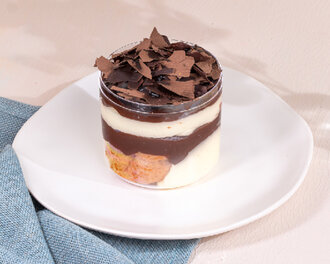 Profiterollü Magnolia görseli