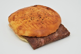 Kavurmalı Tombik Pide Tost görseli