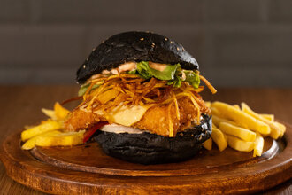 Crab Crispy Chicken Deluxe Burger görseli