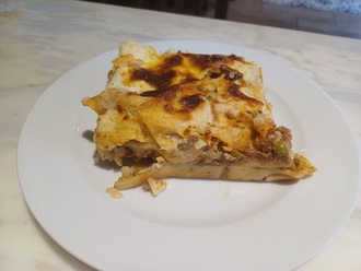 Otlu Kıymalı Lazanya görseli