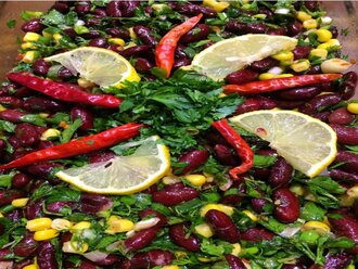 Kineolu Meksika Fasulyesi Salatası ( 250 Gr. ) görseli