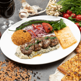 Sakarca Beğendili Fındıklı Köfte görseli