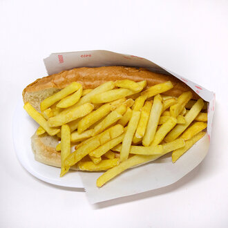 Üç Çeyrek Ekmek Arası Patso Sandviç görseli