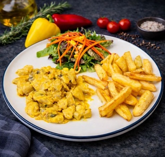 Köri Soslu Tavuk görseli