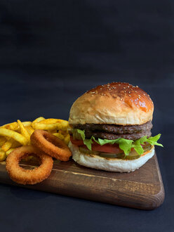 Double Köfte Klasik Burger görseli