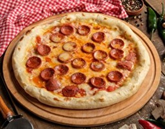 Sucuklu Pizza (Büyük Boy) görseli