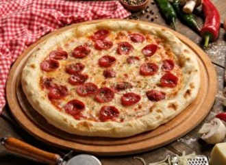Pepperoni Pizza (Büyük) görseli