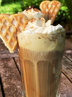 Karamelli Milkshake görseli