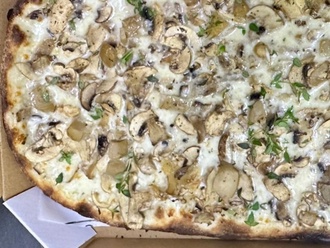 Quattro Funghi (Corto) görseli
