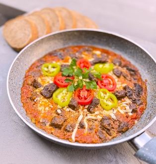Kavurmalı Kaşarlı Menemen görseli