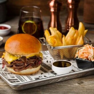 Geleneksel Dana Döş Tiftik Burger Menü görseli