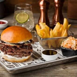 Alabama Dana Döş Tiftik Burger görseli