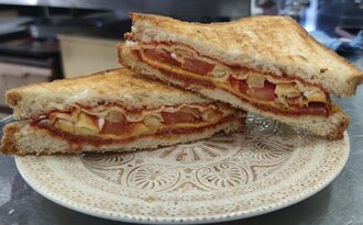 Can Tost görseli