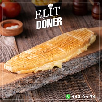 Tam Kaşarlı Tost görseli