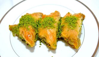 Fıstıklı Şöbiyet (1 Kg.) görseli