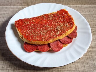 Sucuklu Bandırma Tostu görseli