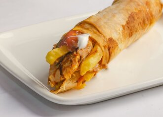 Kaşarlı Tavuk Döner Dürüm görseli