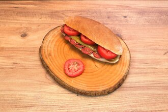 Sucuklu Sandviç görseli