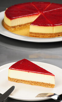 Frambuazlı Cheesecake (Dilim) görseli