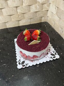 Çilekli Pasta (8 -10 Kişilik) görseli
